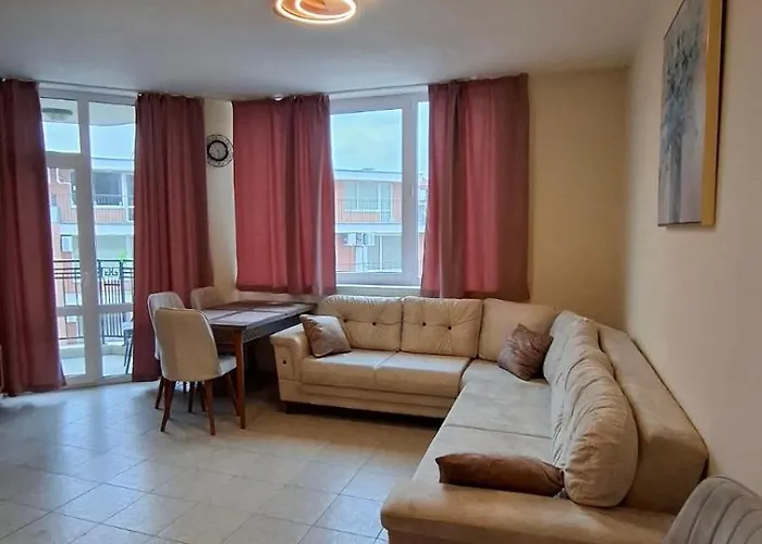 Apartament с одной спальней Carolina *